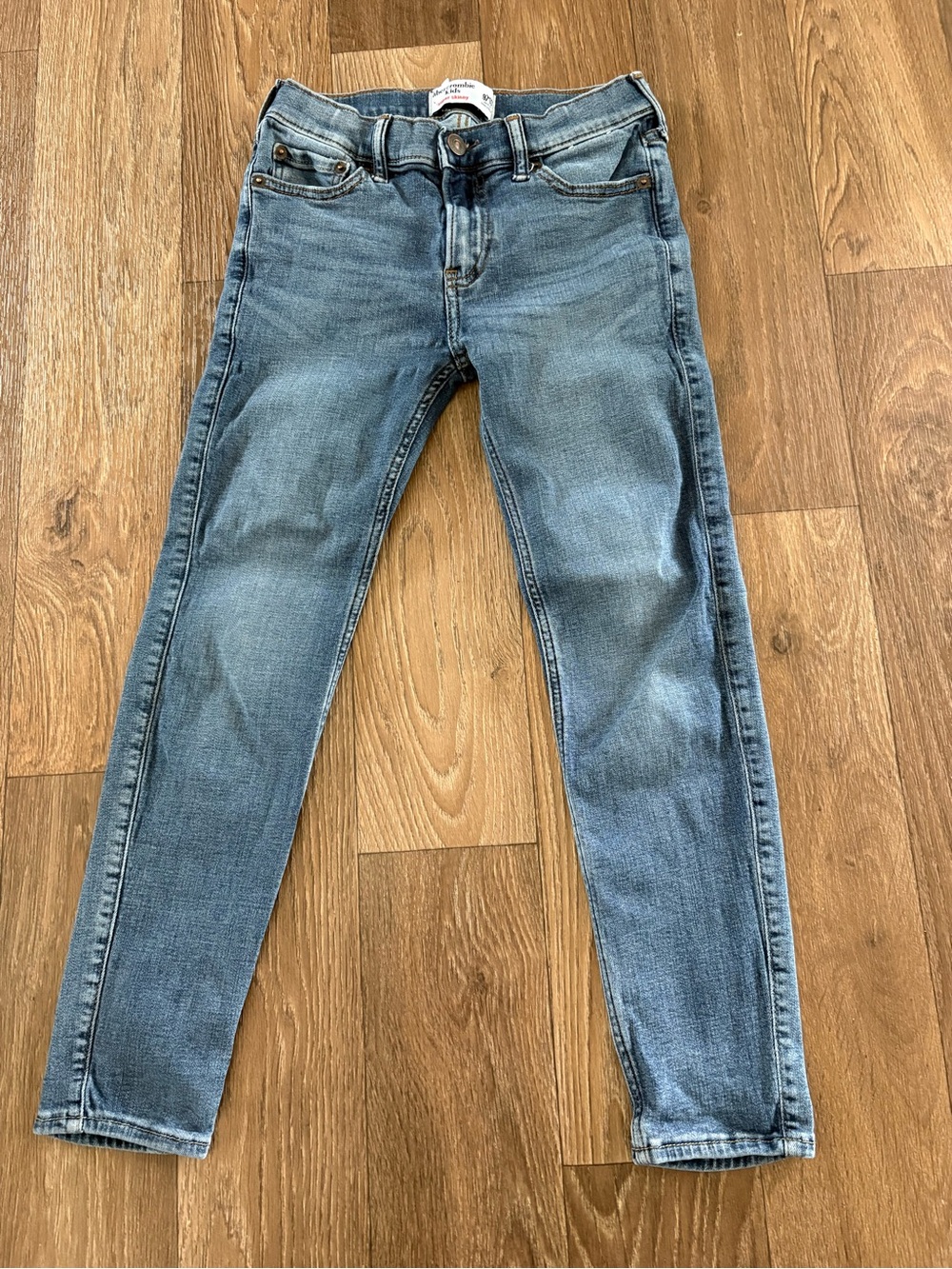 abercrombie kids Light Wash Skinny Jeans